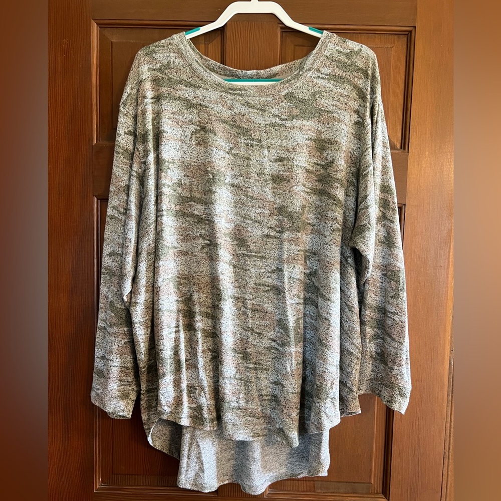 Long sleeve camo tunic